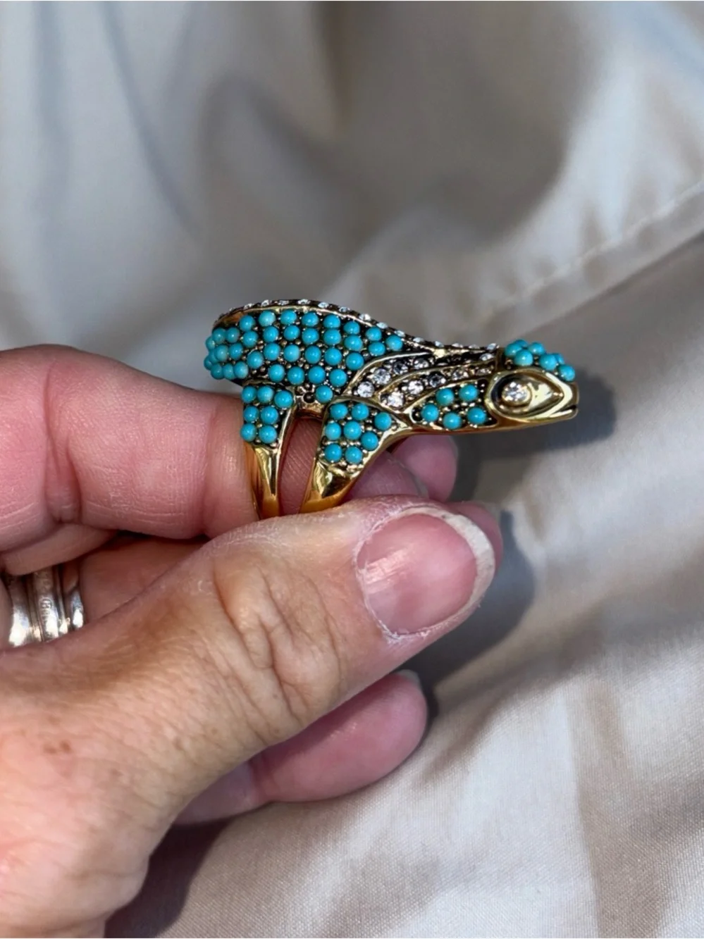 Kenneth Lane RETIRED Turquoise Crystal Lizard cocktail Ring - Blue Gold-Tone